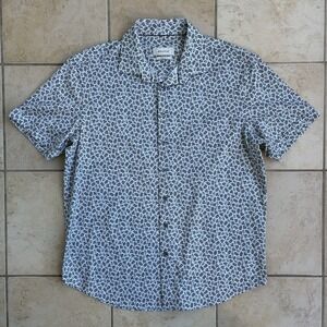 Bugatchi Shirt Mens XL White Black Floral 8 Way Stretch Cotton Short Sleeve